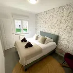 Logis Dans Ancien Relais De Poste Lejlighed *