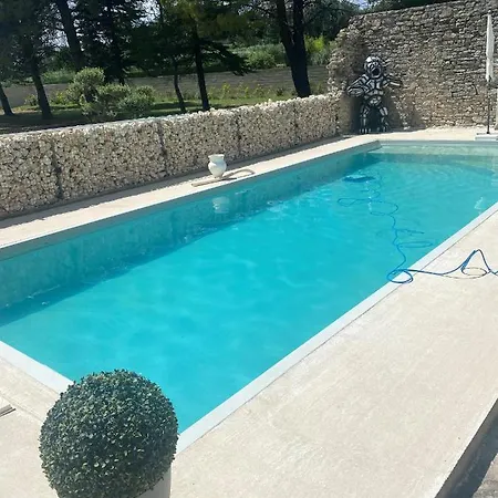 Logis Dans Ancien Relais De Poste *